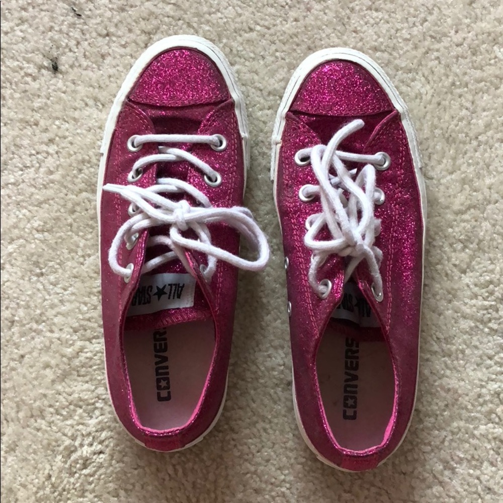 HOT PINK SPARKLY CUSTOM CONVERSE